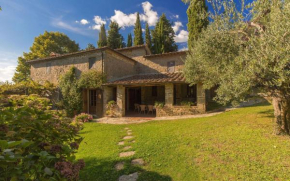 Pozza di Volpaia by Salogi Villas Radda / Chianti